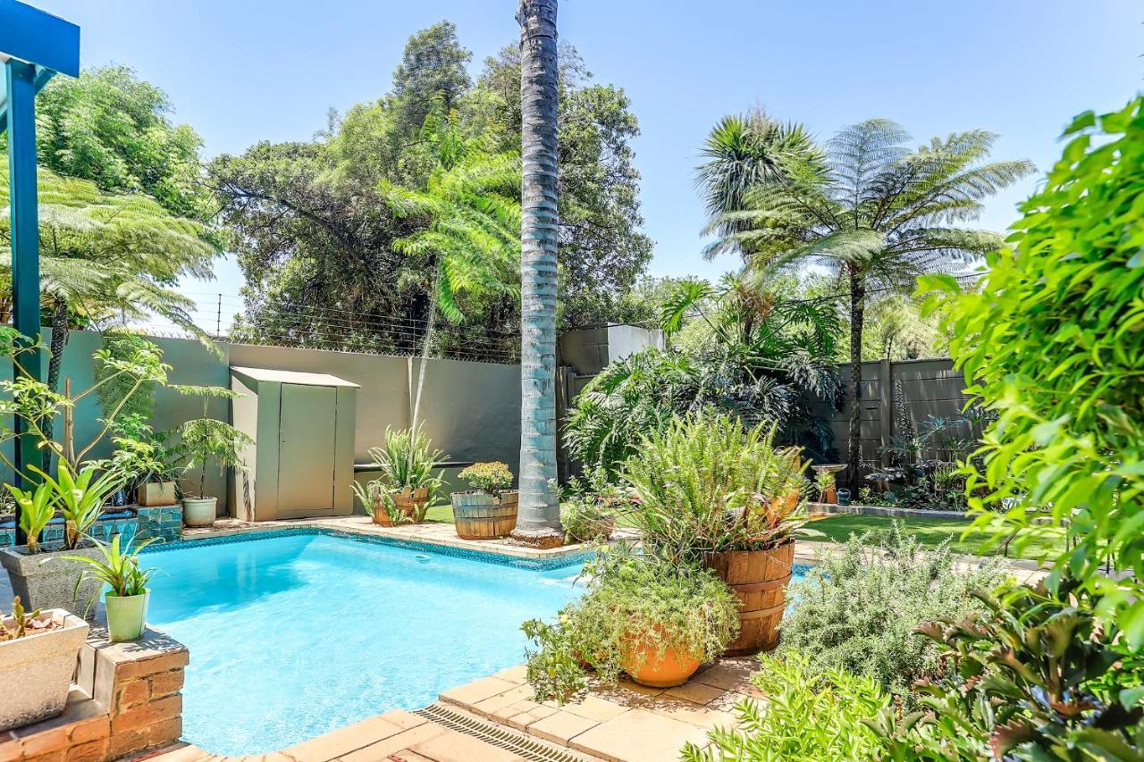 Seven Palms - Tranquility On Dover Lägenhet Johannesburg Exteriör bild