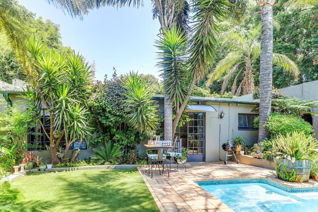 Seven Palms - Tranquility On Dover Lägenhet Johannesburg Exteriör bild